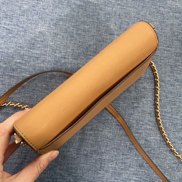 Tory Burch Robinson Chain Wallet in Cardamom - Picture 10 of 11